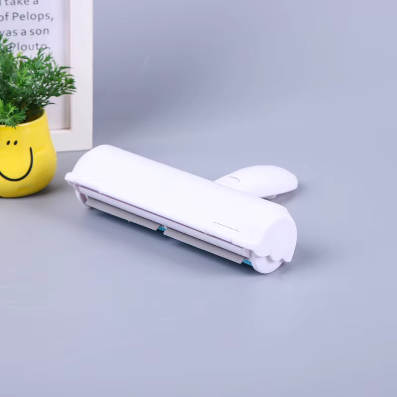 Self-Cleaning Pet Hair Remover Roller